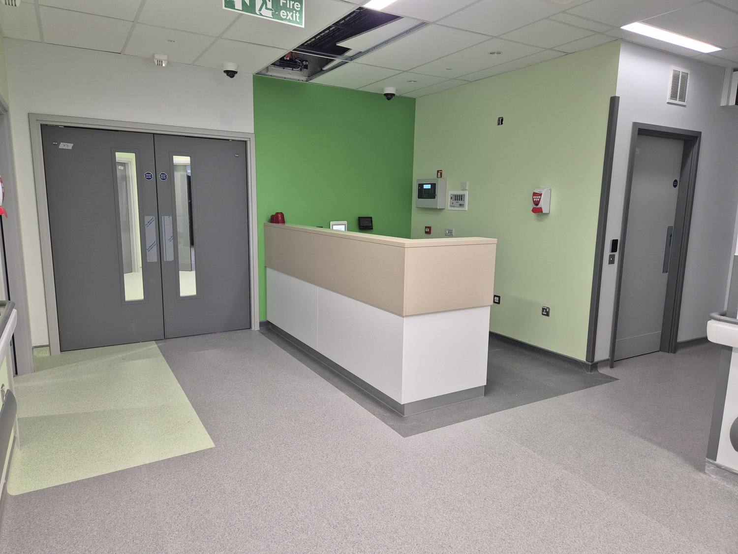 Reception counter installed at Luton & Dunstable University Hospital